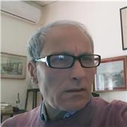 Insegnante con anni di esperienza